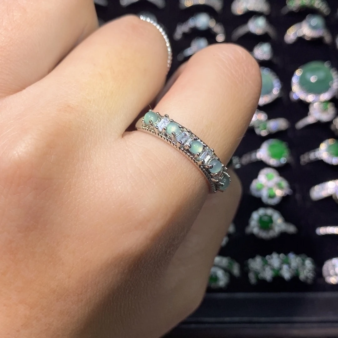 翡翠未镶嵌颈饰天然