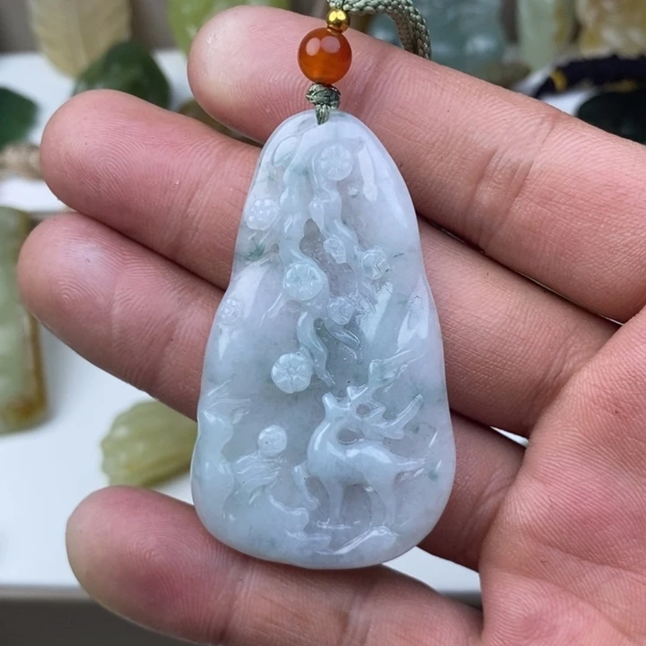 翡翠未镶嵌颈饰翡翠