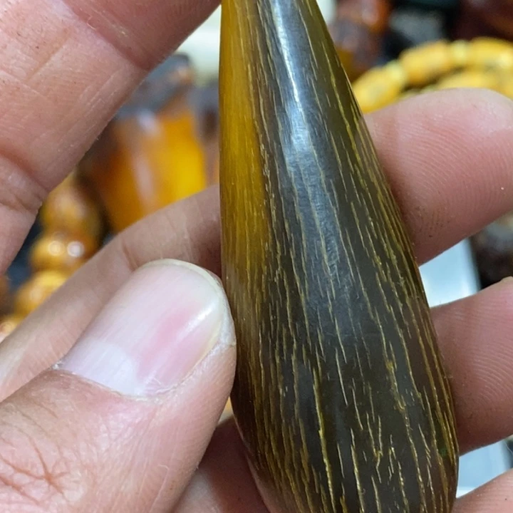 滴血莲花菩提吊坠