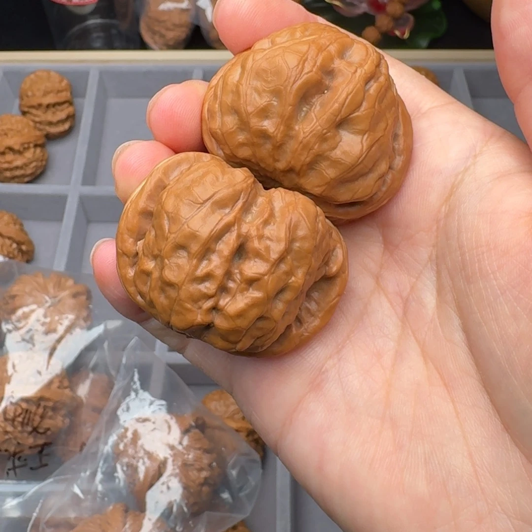 文玩核桃蛤蟆40尺