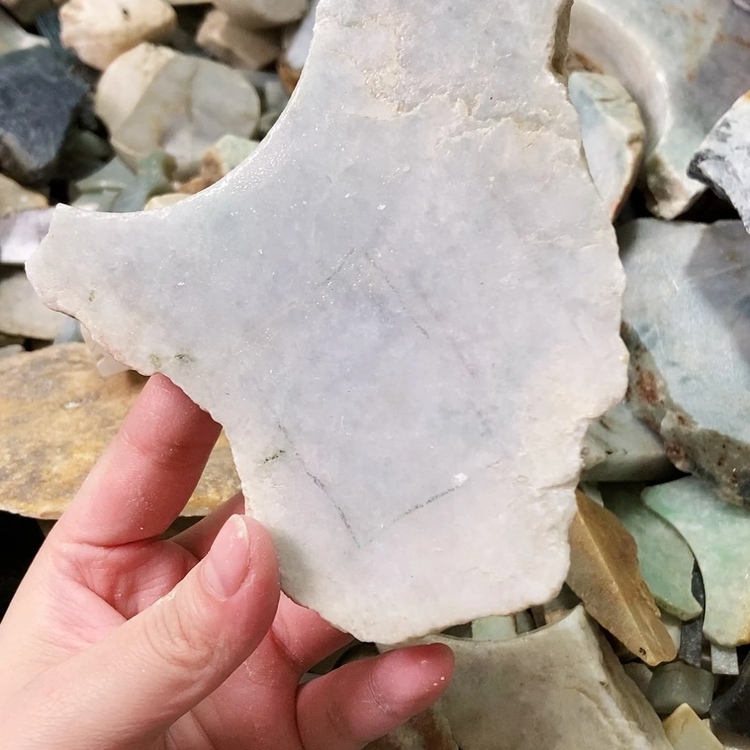 翡翠未镶嵌颈饰天然翡翠