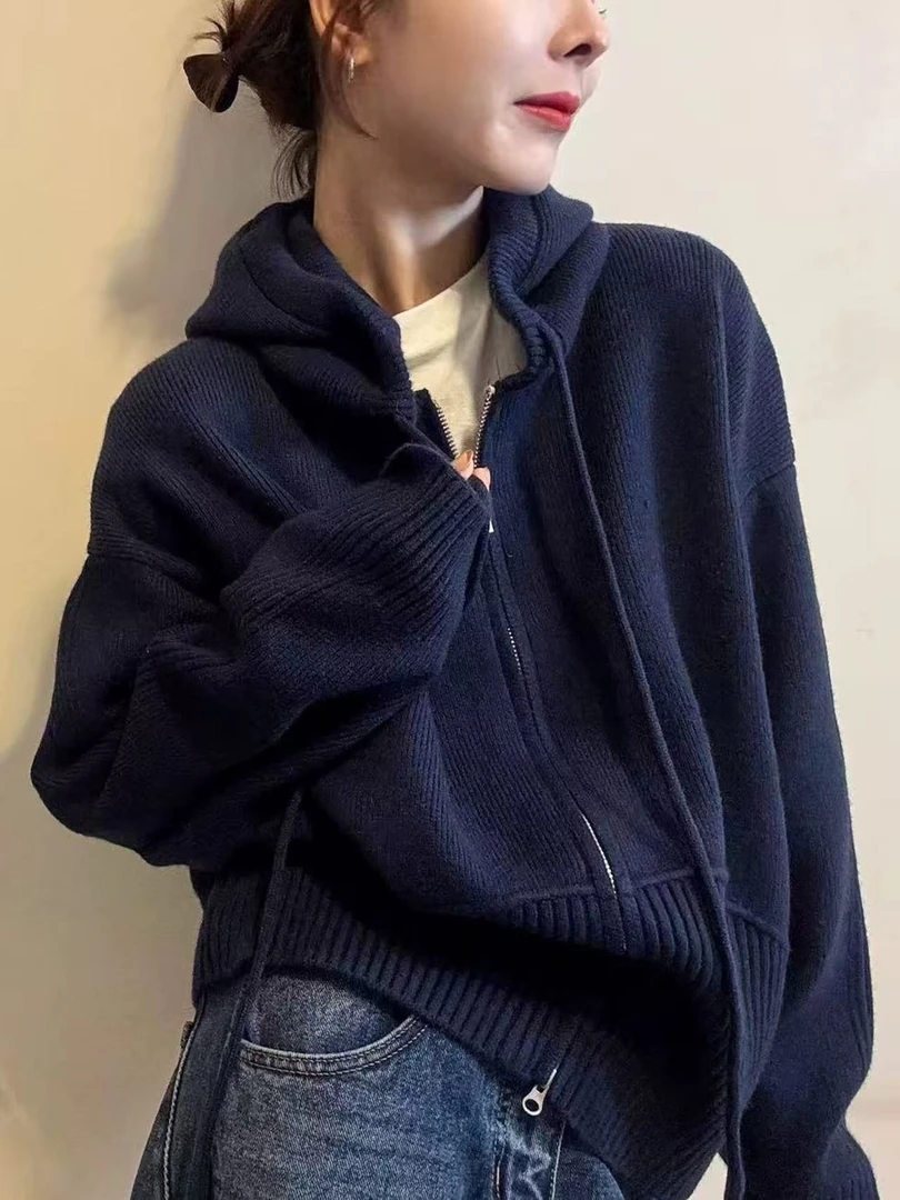 职业阿玛诗官2025秋冬新款时尚连帽抽绳双拉链针织开衫毛衣外套女