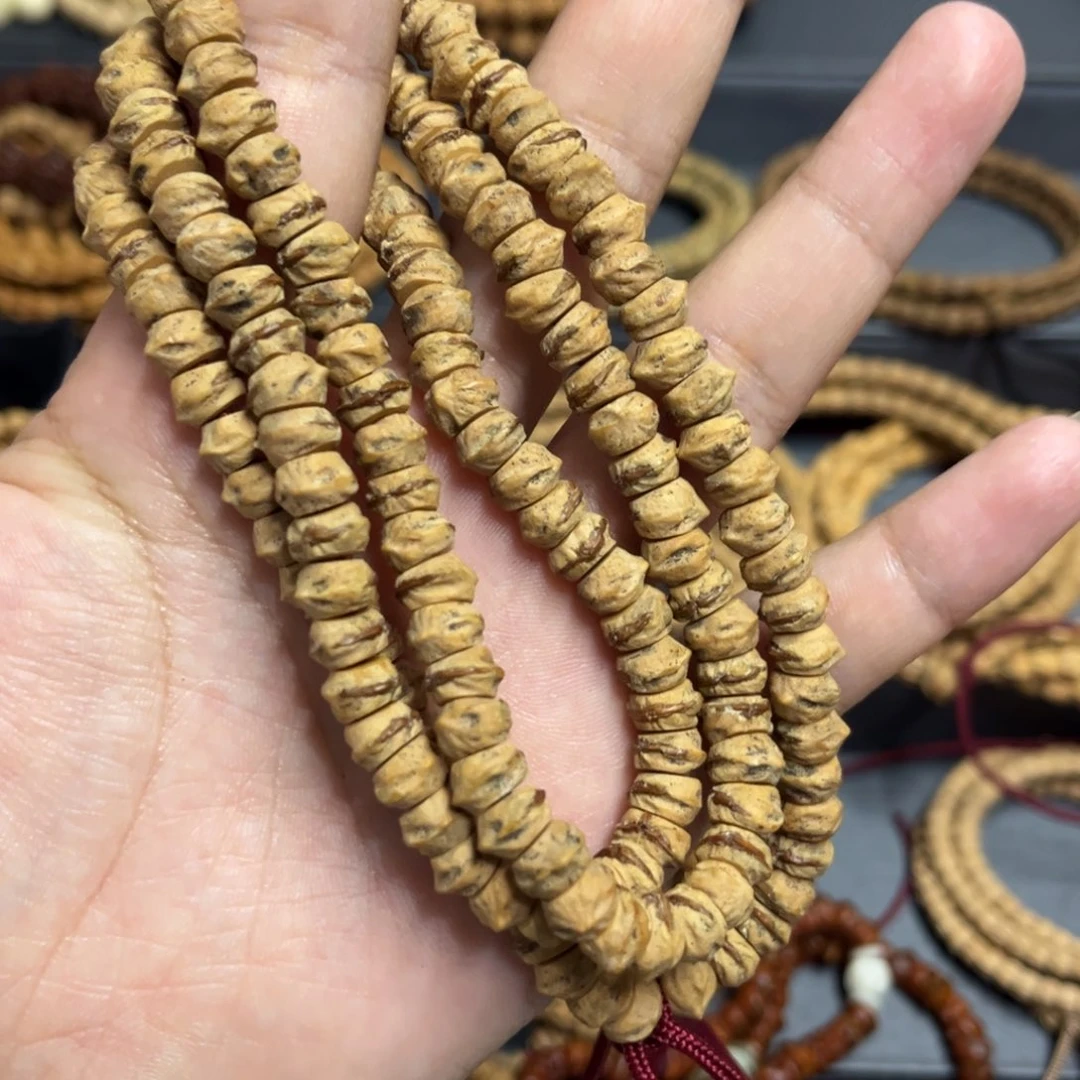 柏香籽/百香籽吊坠石**魚