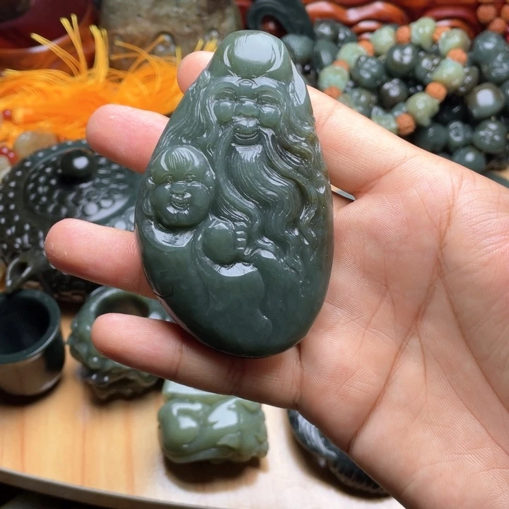 和田玉未镶嵌挂件