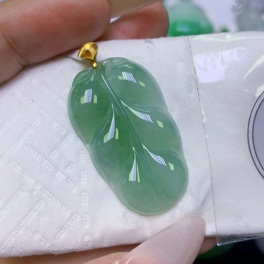 翡翠18K金镶嵌颈饰天然缅甸翡翠a货百元以上9元证书费自理