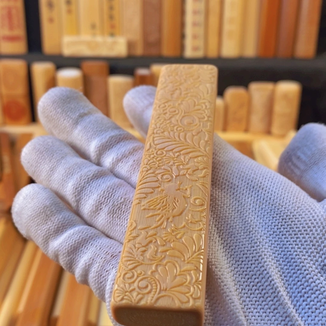 竹橙皮方扁天使手把件