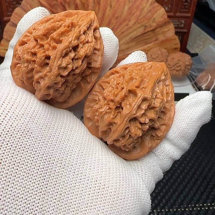 吊坠文玩核桃十三陵鸡心39
