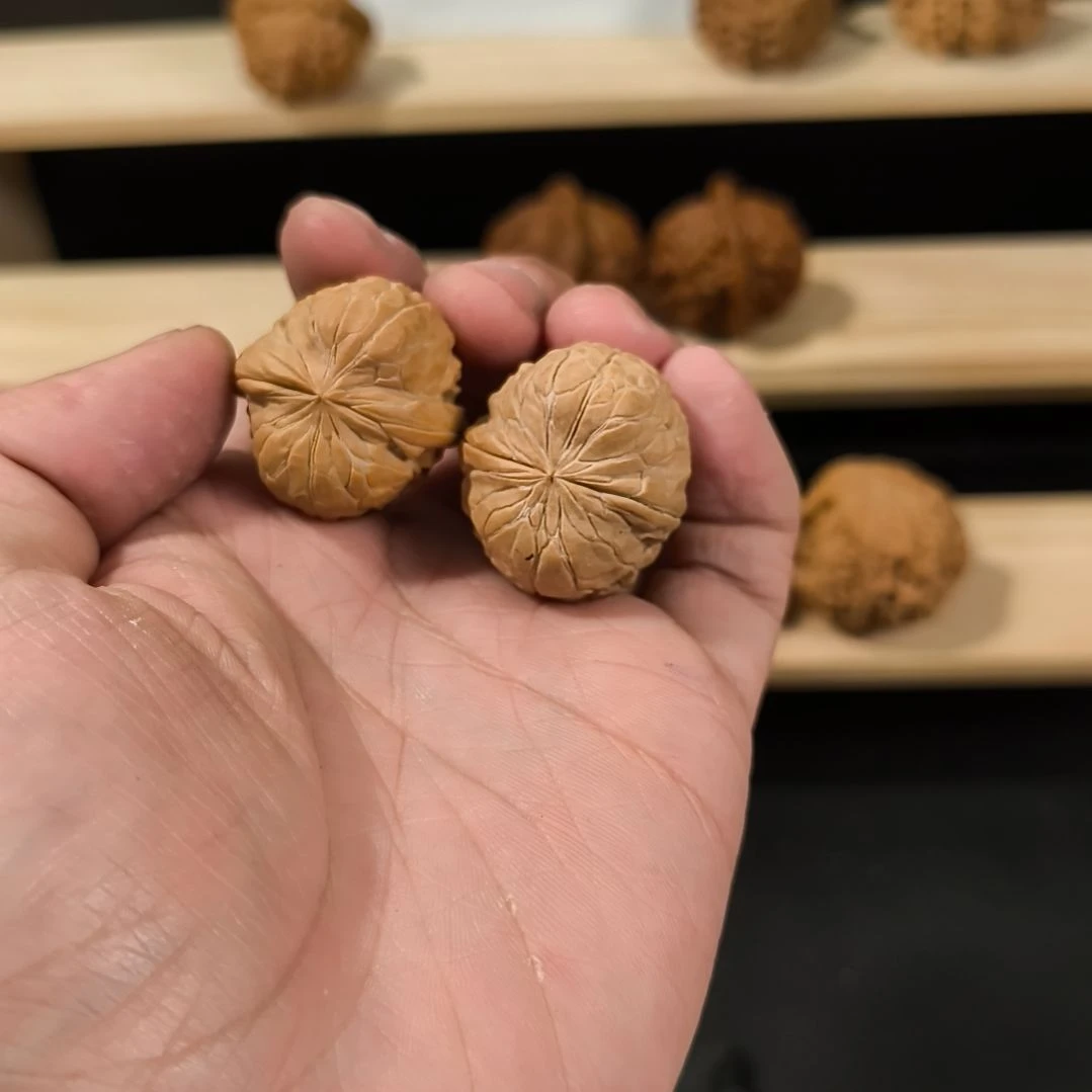 文玩核桃吊坠29金蟾尊