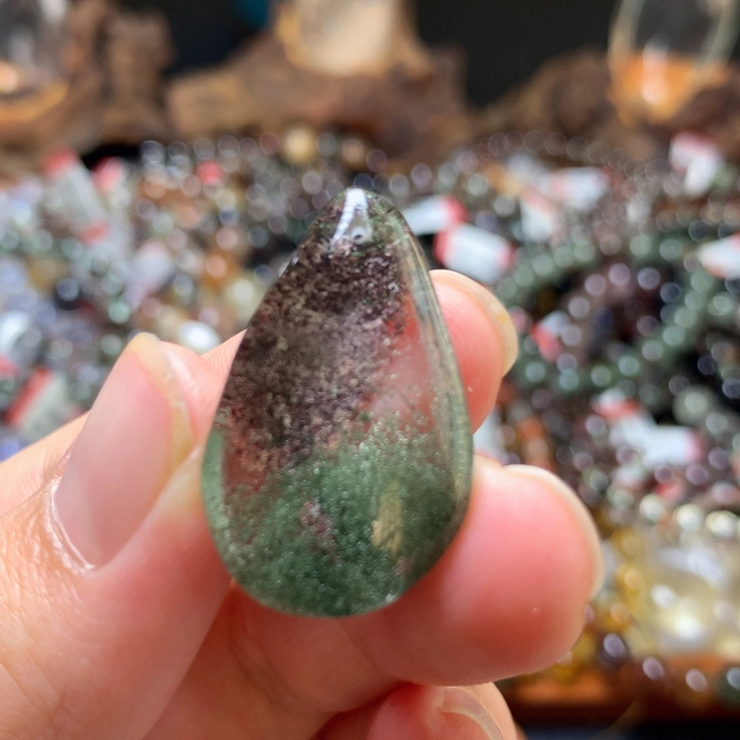 水晶吊坠(赠链)未镶嵌