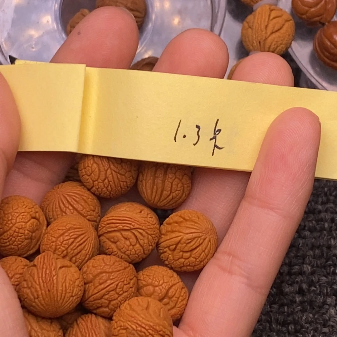 秦岭山脉龙纹桃核 18