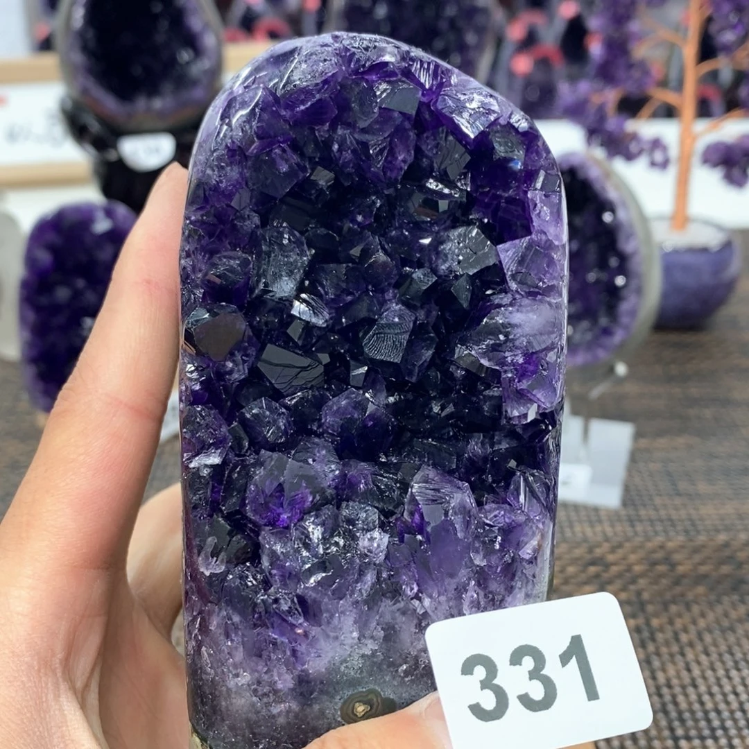 紫晶大型摆件（非配饰）未镶嵌