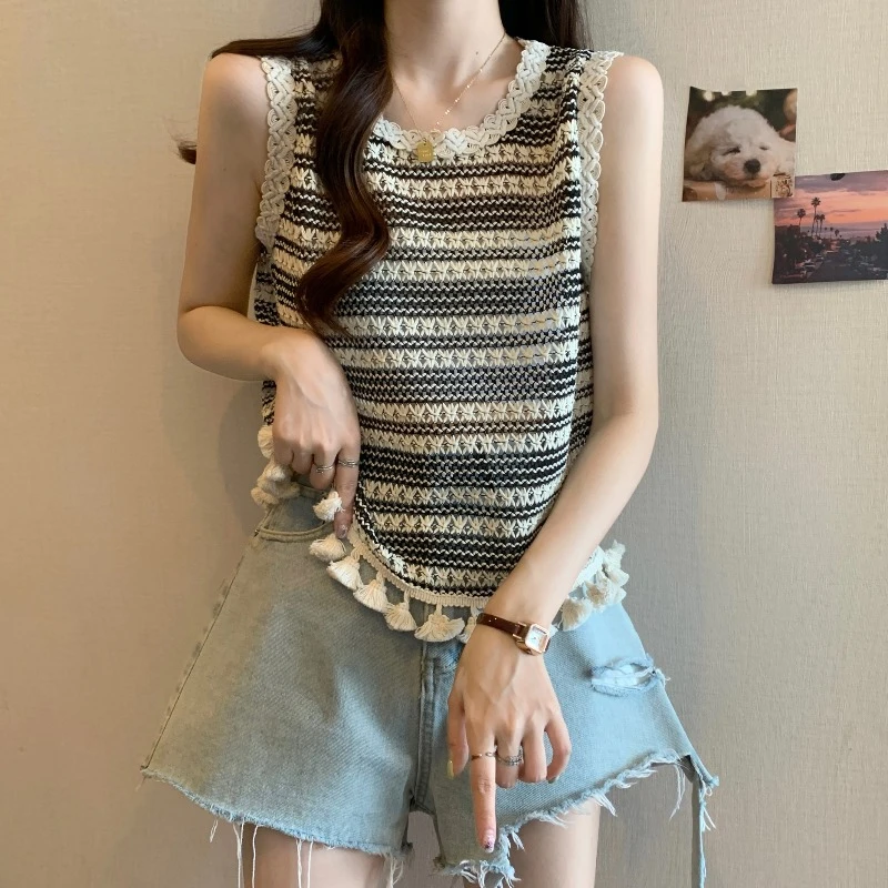 大码波西米亚钩花镂空条纹吊带背心女外穿夏胖mm无袖流苏针织上衣