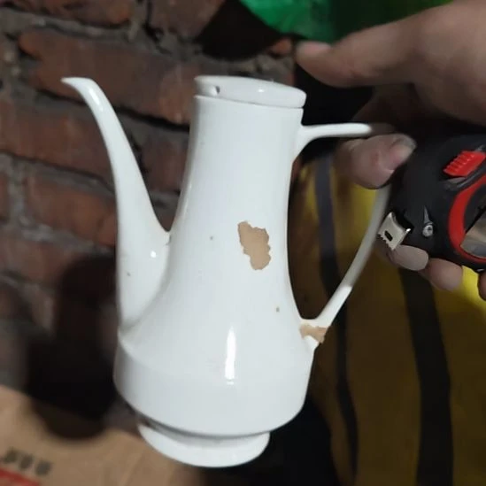 茶盏陶瓷盘子碗啥都有