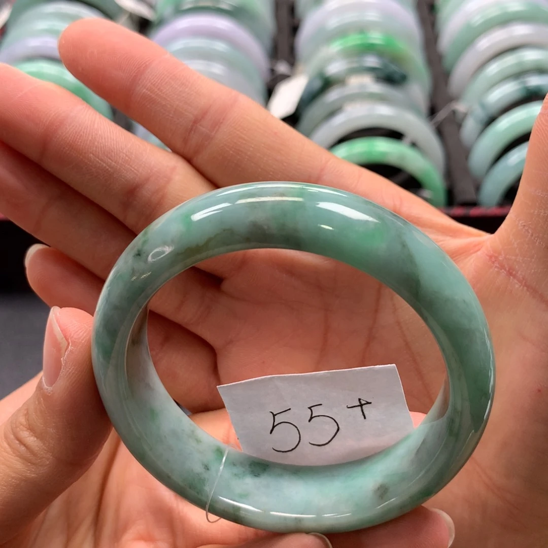 未镶嵌手镯翡翠手镯