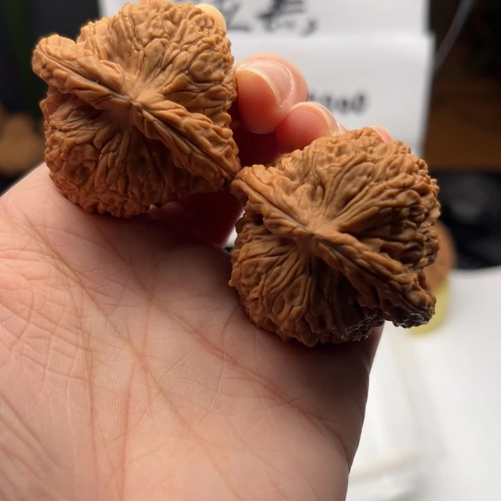 文玩核桃吊坠南疆42