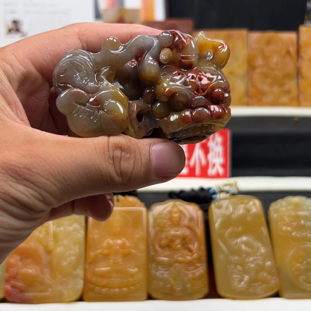 石英质玉（黄龙玉）未镶嵌多样性发货，发其一