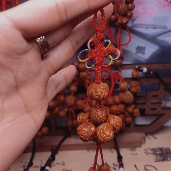 桃核吊坠龙纹桃枭挂件