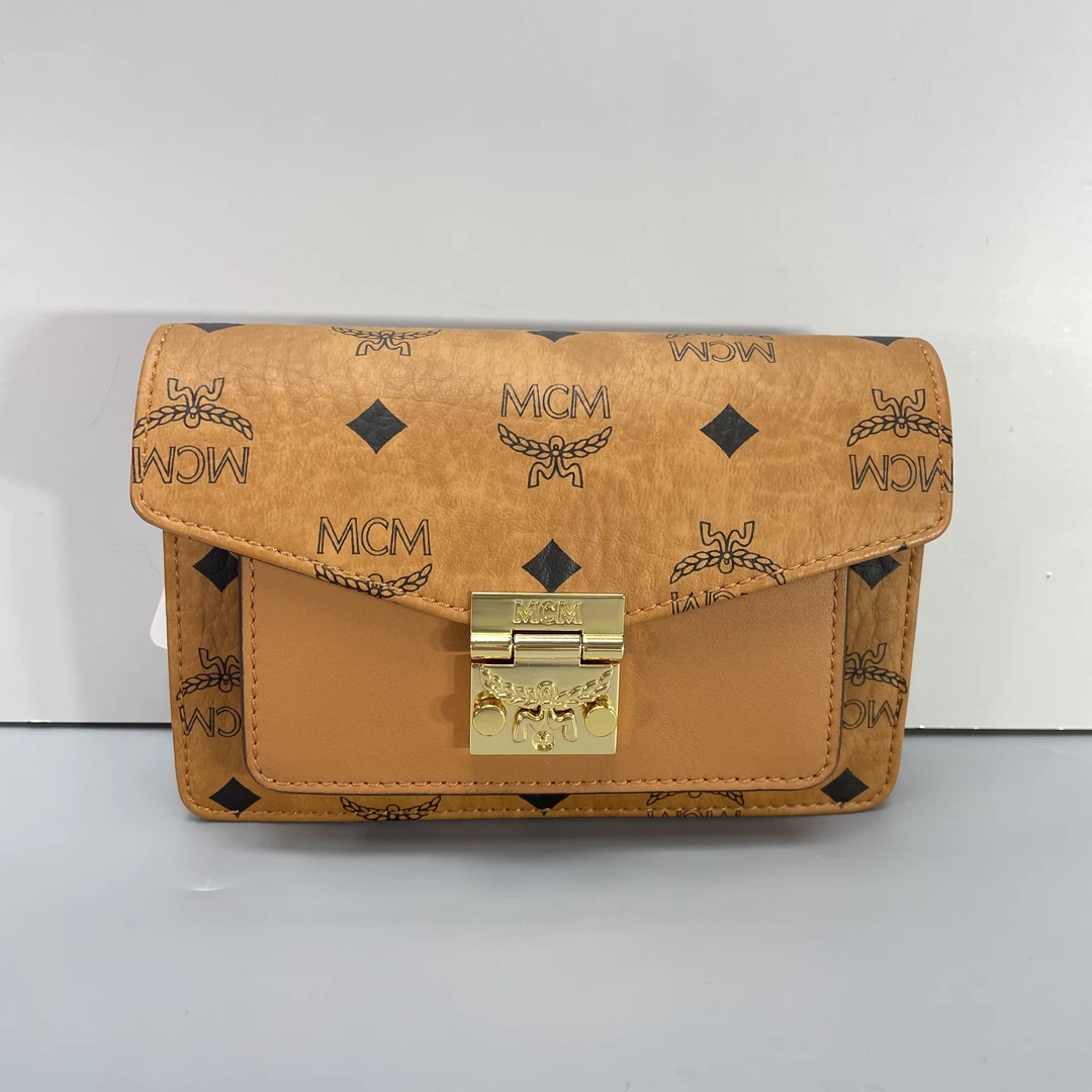 99新 MCM 媚姐/mcm干邑色迷你斜挎包18x12x4cmG052903