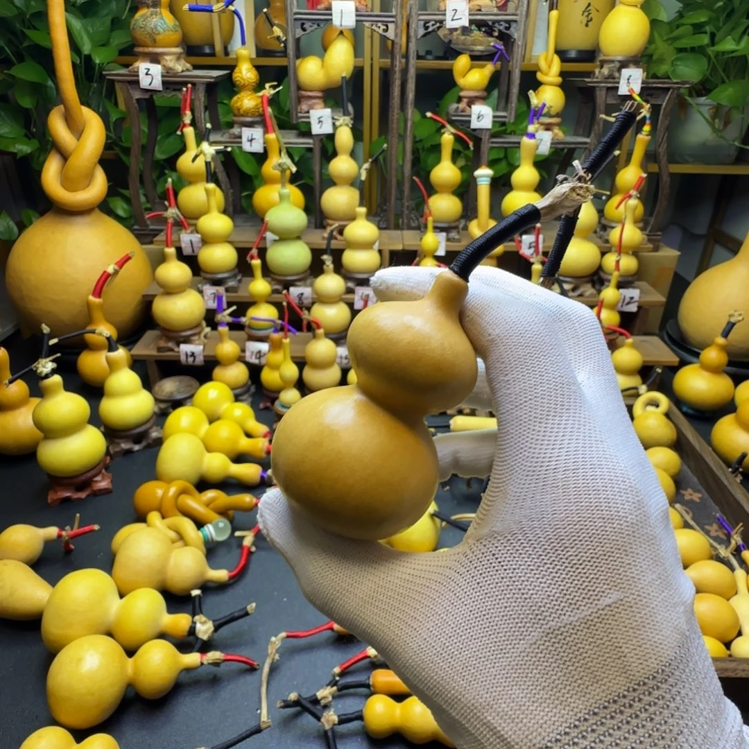 鑫***'官方大大都是谢谢弟弟