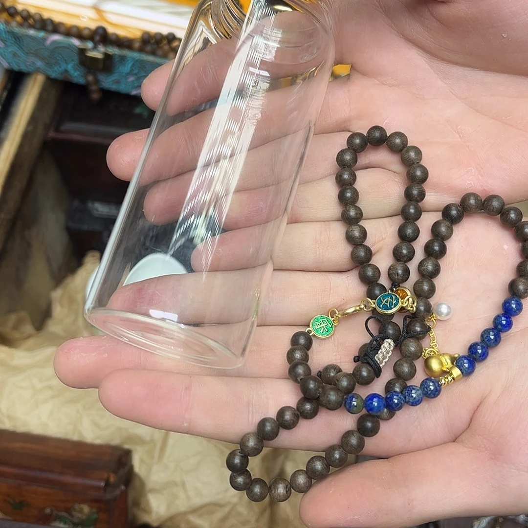 大叶紫檀（黑酸枝木类）