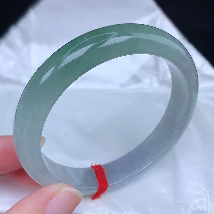 未镶嵌手镯翡翠天然