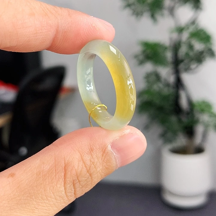 翡翠未镶嵌戒指21号