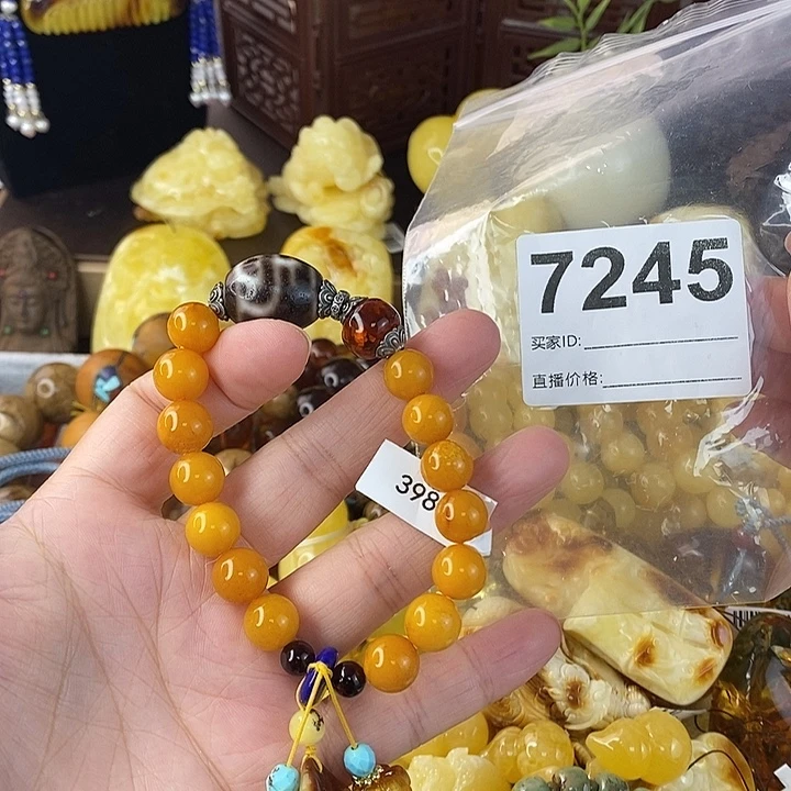琥珀未镶嵌珠宝奇石
