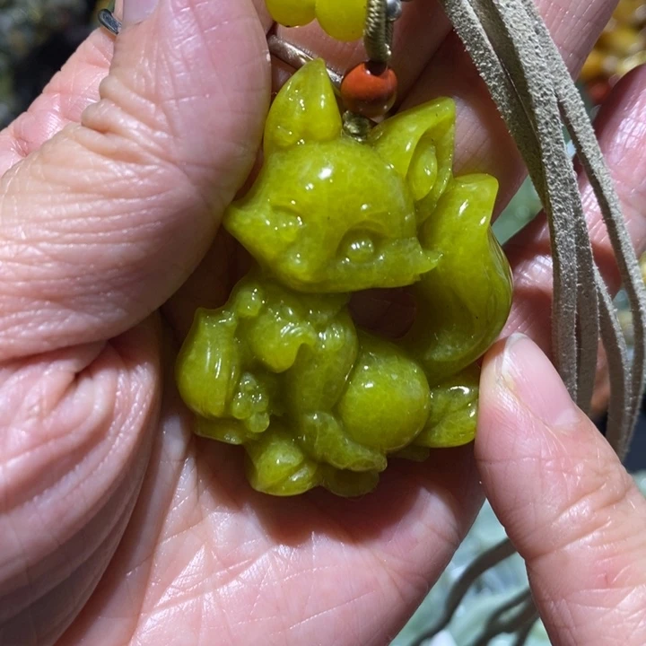 岫玉岫玉吊坠未镶嵌