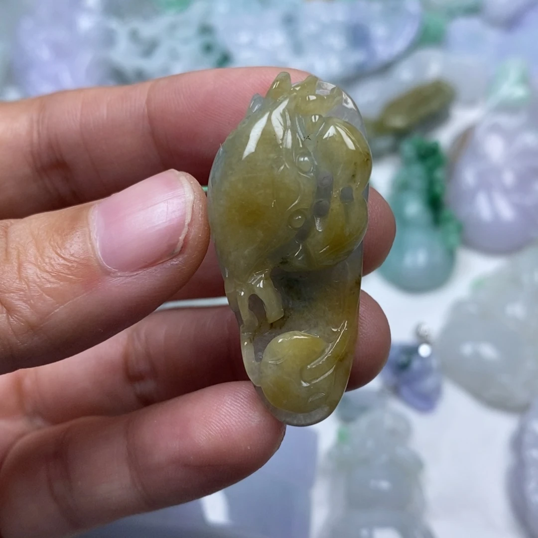 颈饰未镶嵌翡翠翡翠