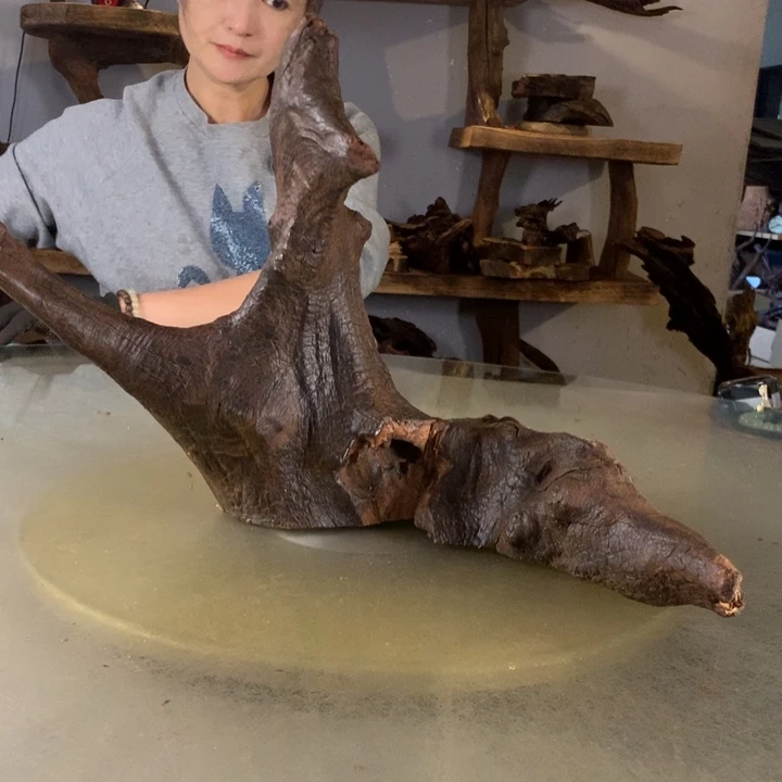 坦***然天然的云南紫柚木会黄水