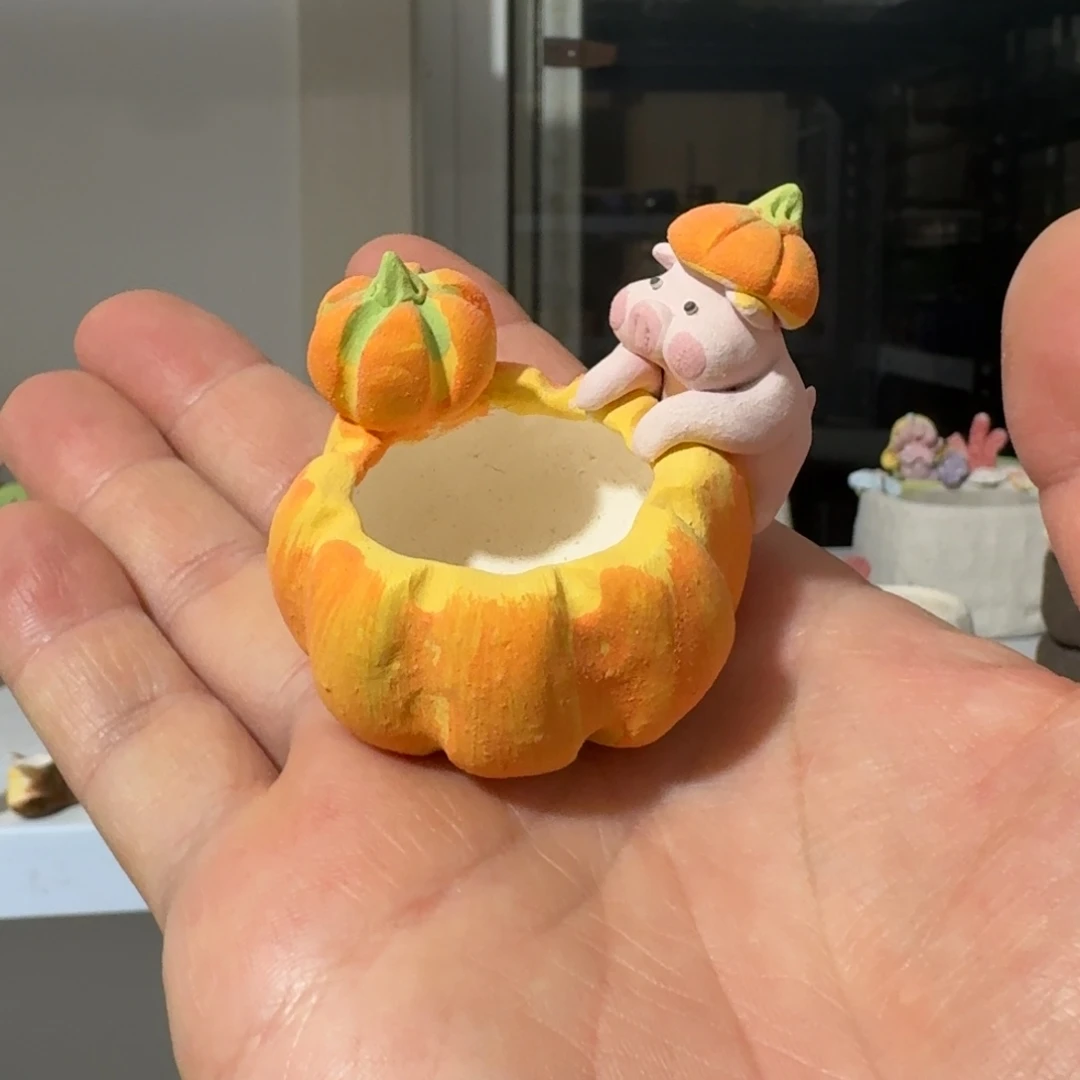 猪***b厂家直销手工花盆摆件