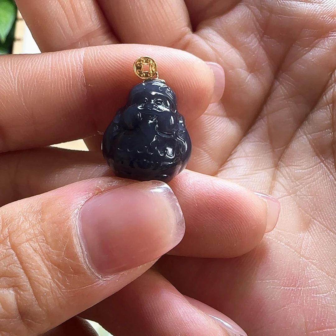 和田玉18K金镶嵌吊坠(赠链)