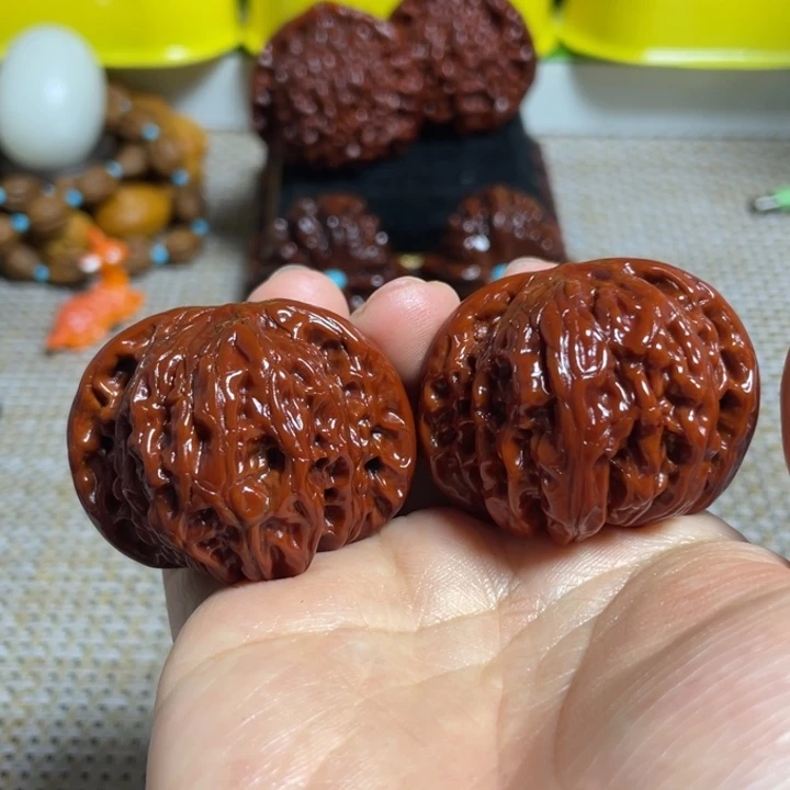 把件桃核42磨盘。