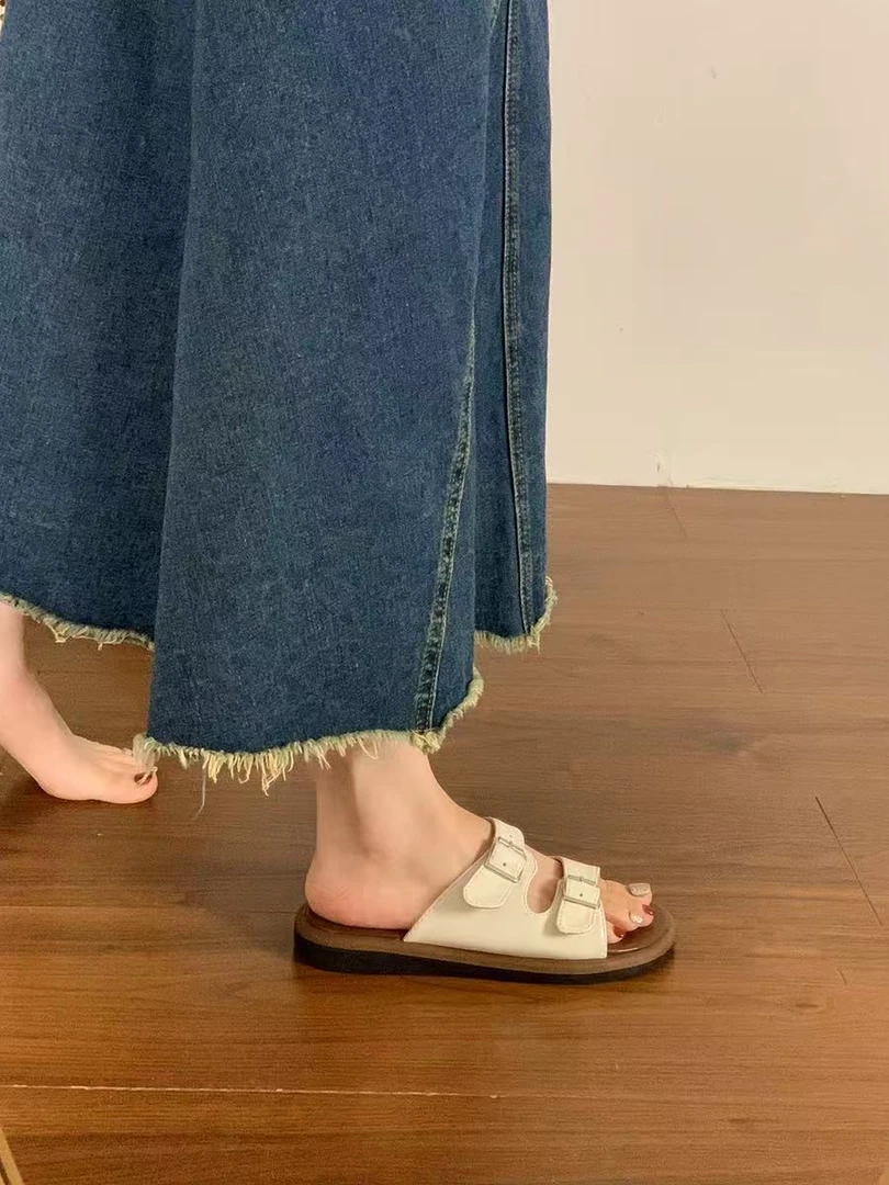 平底勃肯拖鞋女2025夏季新款外穿高级感沙滩海边法式凉拖鞋99-22G