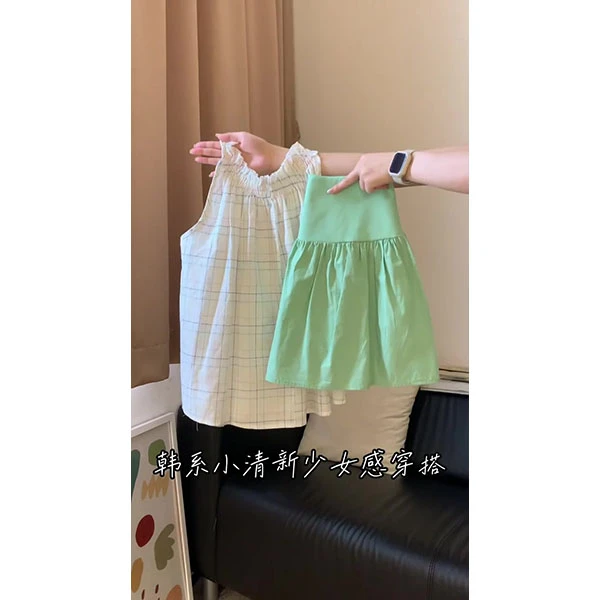 美腻~上身敲好看~设计感无袖格纹衬衫2025夏季甜美少女浅色系上衣
