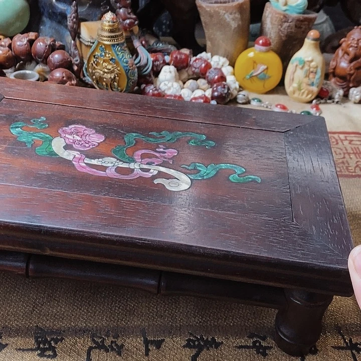 f h j g k k v m n m