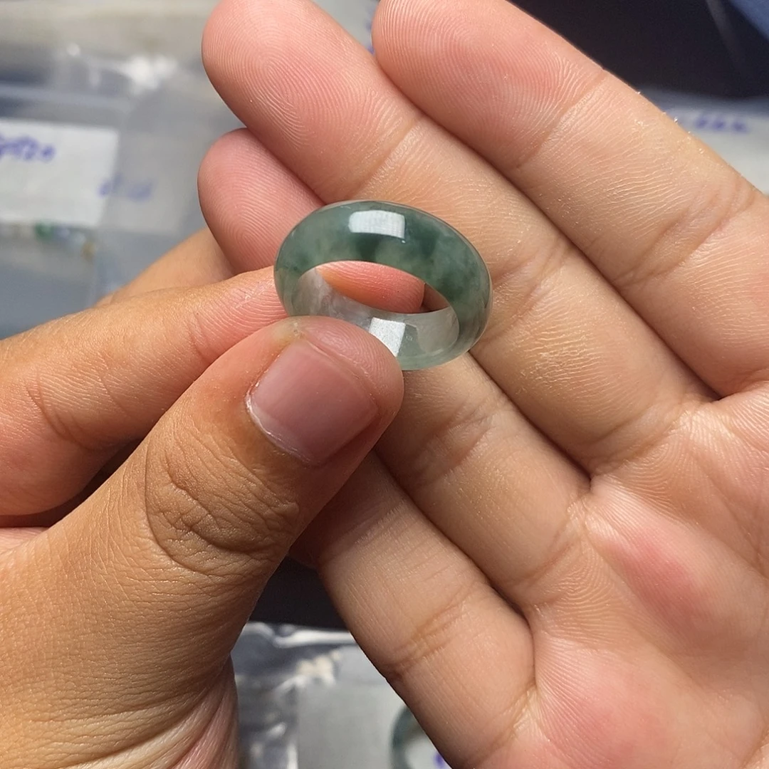 未镶嵌定制翡翠戒圈