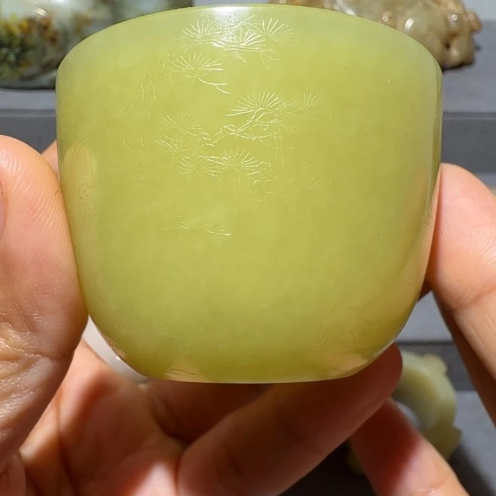 战***风和田玉未镶嵌挂件