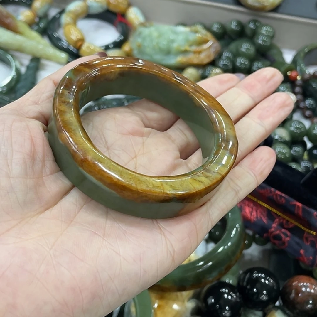 【闪购商品】和田玉未镶嵌手镯?****?