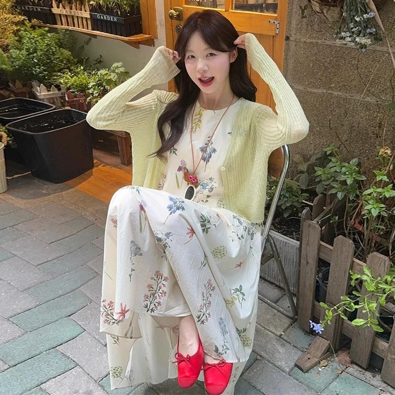 2025秋季新款韩系高级防晒长袖针织开衫碎花背心连衣裙女时尚套装