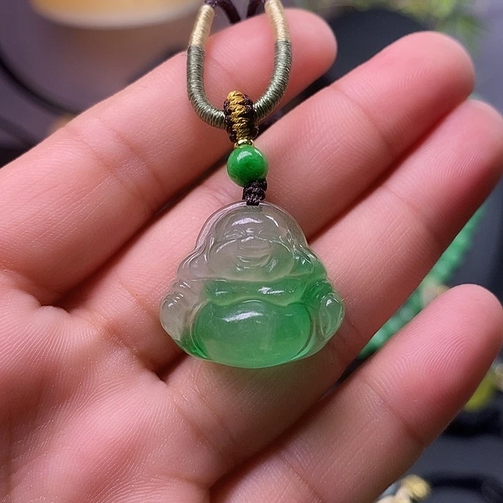 翡翠未镶嵌吊坠(赠链)