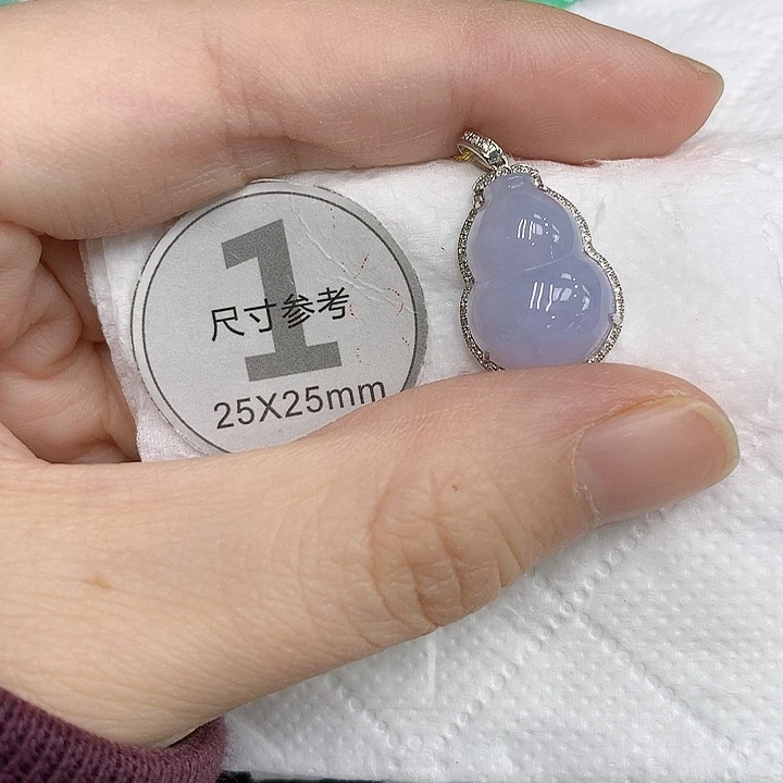 颈饰18K金镶嵌翡翠12356788999
