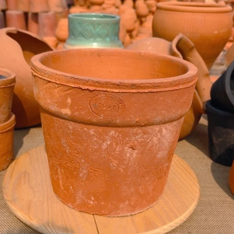 红陶口21高19微瑕宽口瓦罐