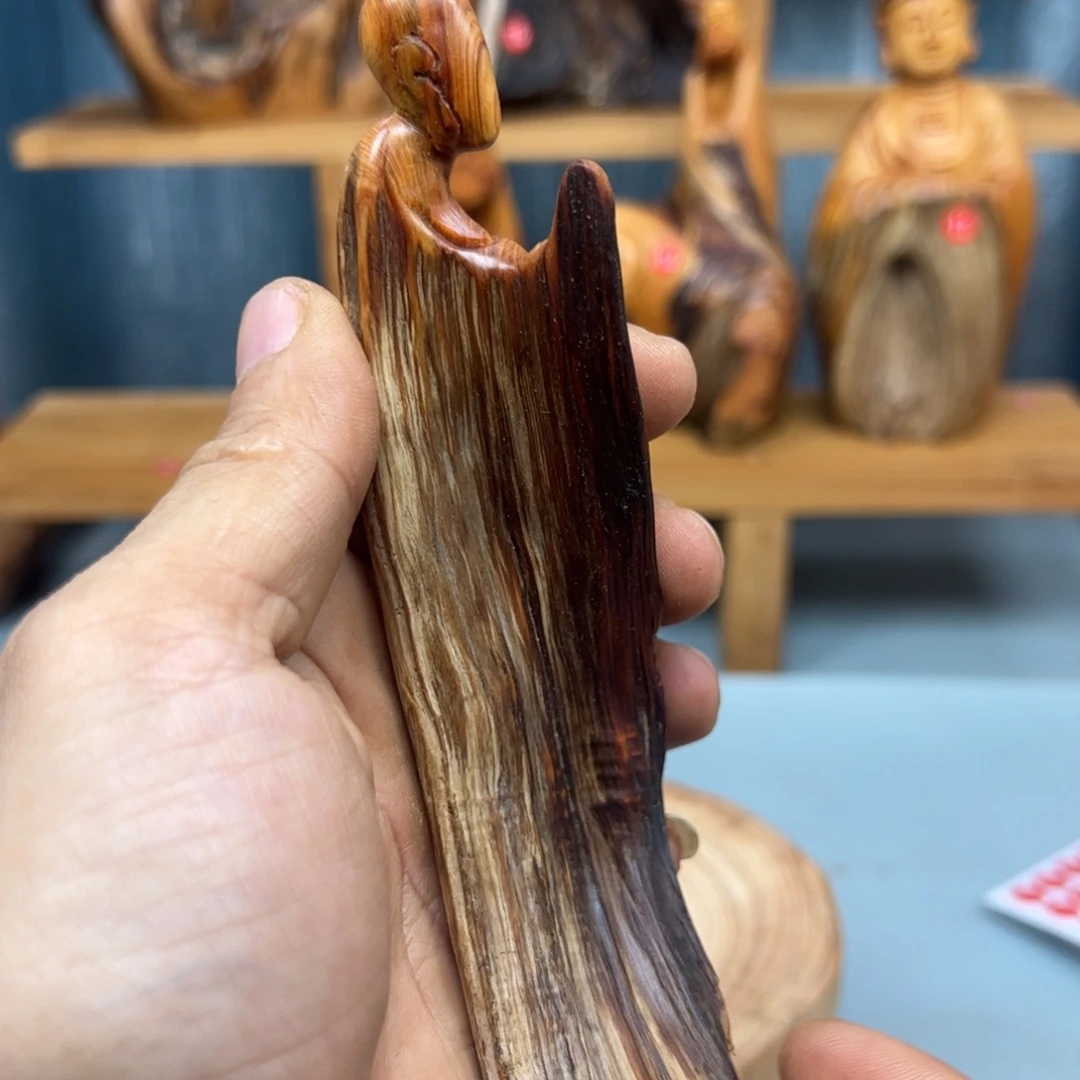 晓****木崖柏木摆件手把件