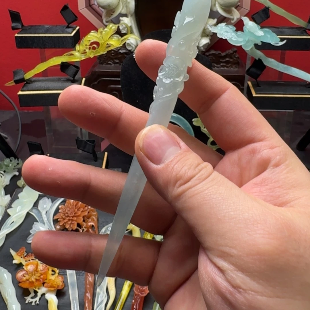 岫玉发饰未镶嵌有****