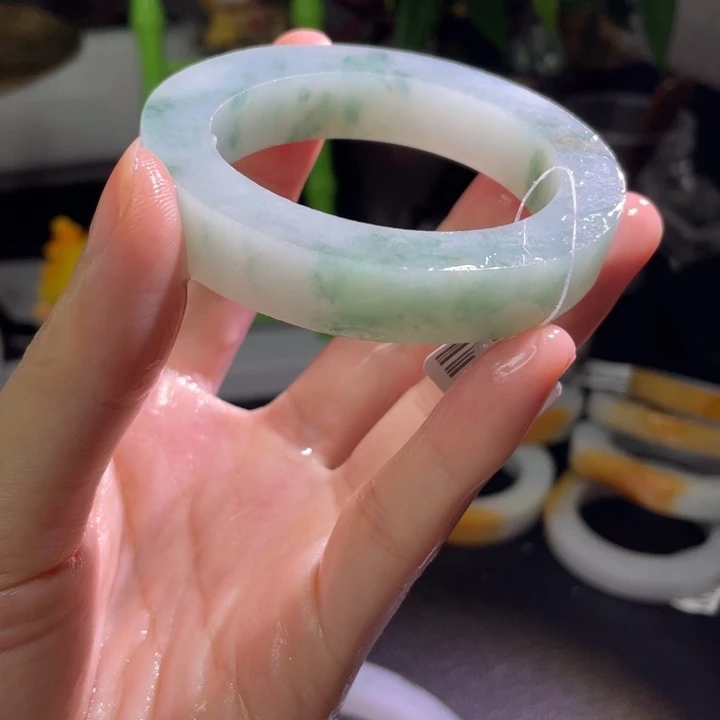 定制翡翠翡翠手镯未镶嵌