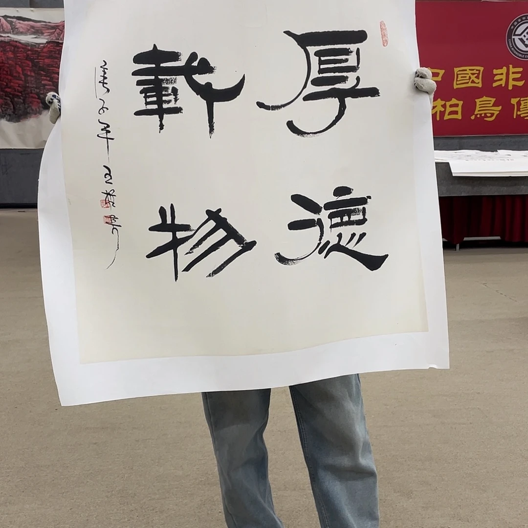 国画可口可乐公司在公司推出的