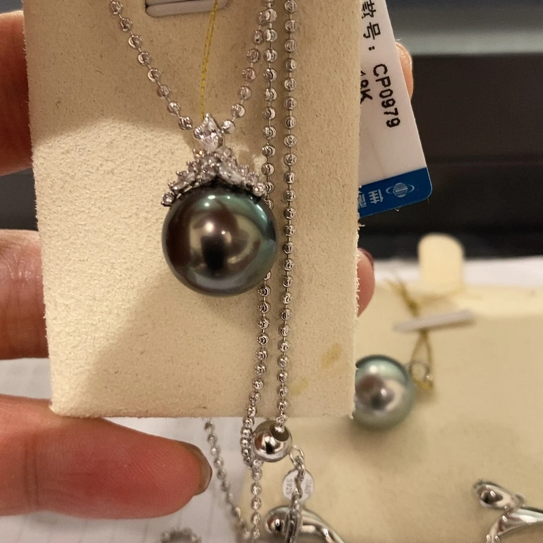 海水珍珠吊坠(不含链)18K金镶嵌松*柳赠送银链