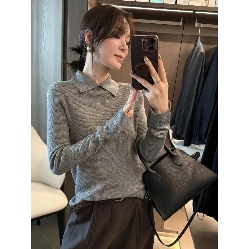 2025秋季时尚新款欧货简约Polo领袖口开叉半高领百搭针织打底衫