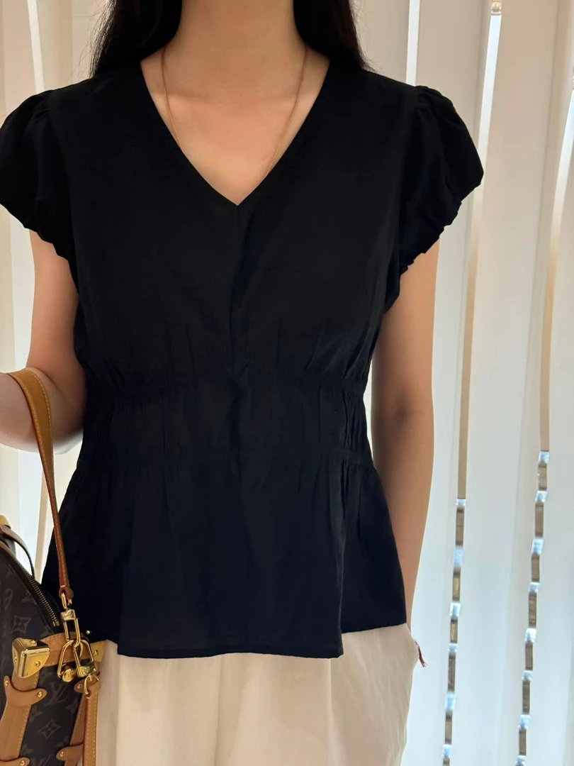 25109夏季休闲百搭慵懒飞飞袖修身百搭纯色设计感短袖V领上衣